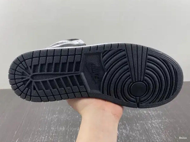 Bmlin DZ5485-010 OG Jordan 1 Air High Panda Reverse 0602